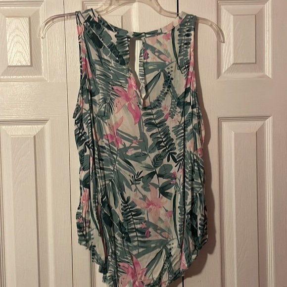 Tropical Tank Top - Picture 4 of 4